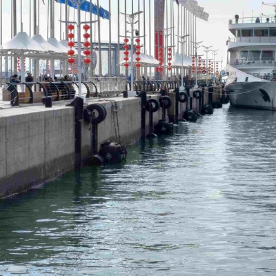 Odboje do statków Marine pływający gumowy błotnik do cumowania i cumowania statków