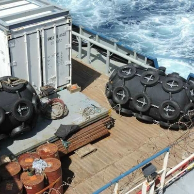 50kpa Marine Pneumatyczne gumowe błotniki boi z oponą samolotową