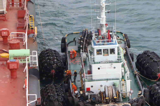 Gumowa łódź typu Yokohama Pneumatyczny błotnik łodzi cumowanie