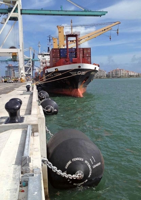 Powłoka polimocznikowa Marine Floating EVA Fender Closed Cell z wysokiej jakości cumowaniem statków
