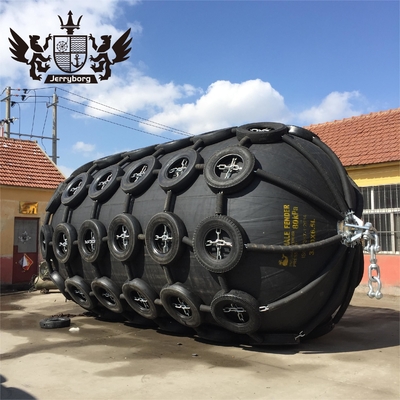 ISO 17357 Standardowy 50kPa/80kPa Yokohamski gumowy fender z oponami i łańcuchami