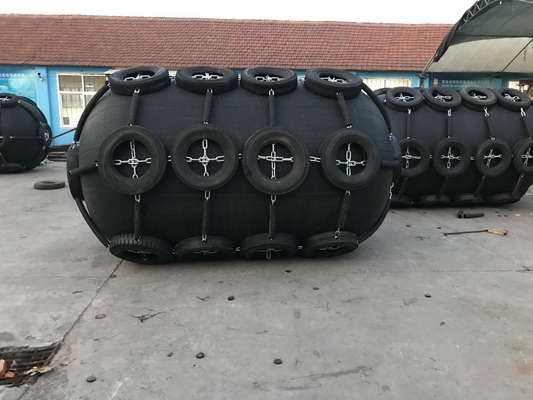 Kauczuk naturalny Yokohama Pneumatyczny Fender 50kpa 80kpa 2,0m*3,5m Do Dock