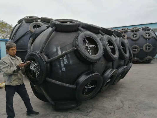 CCS certyfikowany pływający, czarny, pneumatyczny materiał gumowy Yokohama Fender
