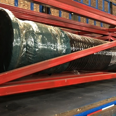 Termoplastyczny materiał termoplastyczny do przenoszenia ropy naftowej Pływający wąż gumowy