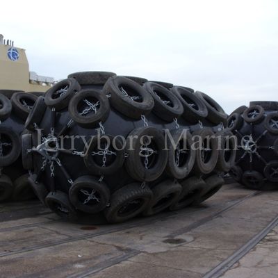 Berthing Yokohama Typ Naturalny gumowy pływający błotnik pneumatyczny