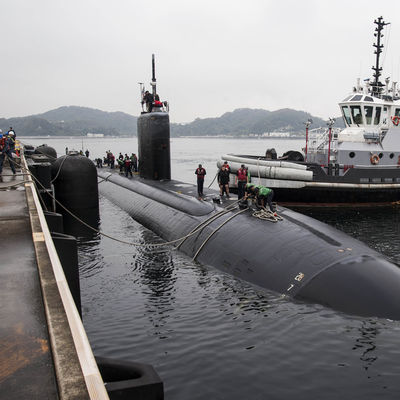 Podwodny pływający błotnik podwodny hydropneumatyczny gumowy błotnik