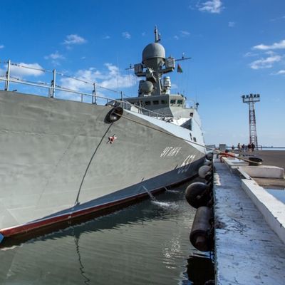 Kolorowy, autoryzowany przez CCS, pływający błotnik wypełniony pianką