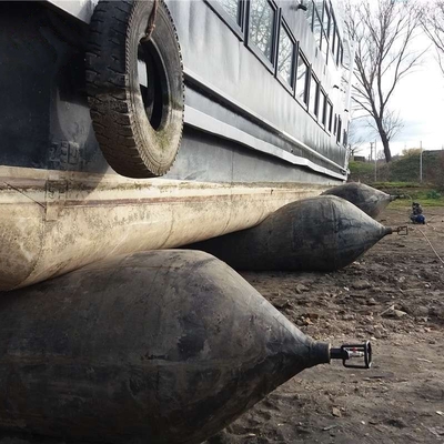 Łódź Nawierzchnia nawierzchnia na wodę dla statków do uruchomienia do budowy poduszki powietrzne do dokowania kauczuk naturalny